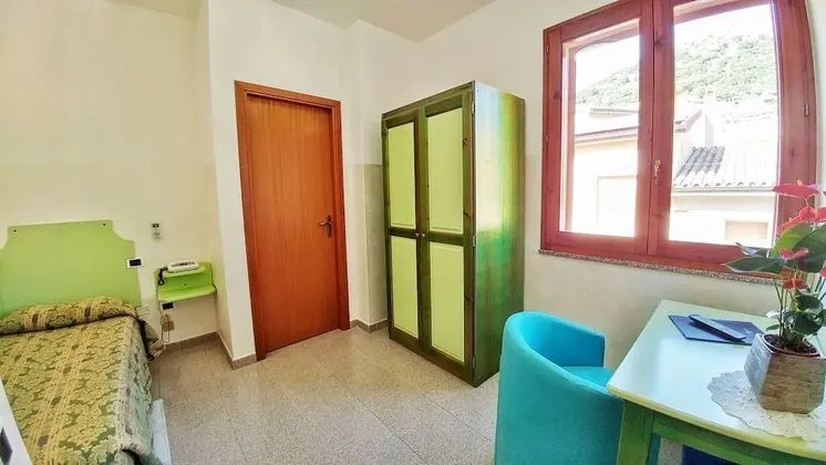 Tek Kişilik Oda, Şehir Manzaralı