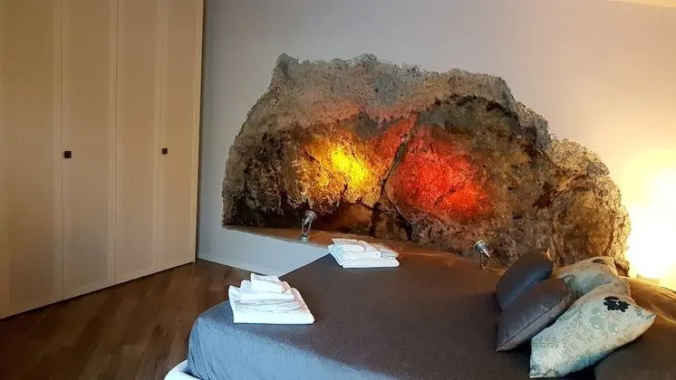 Family Dört Kişilik Oda, Avlu Manzaralı