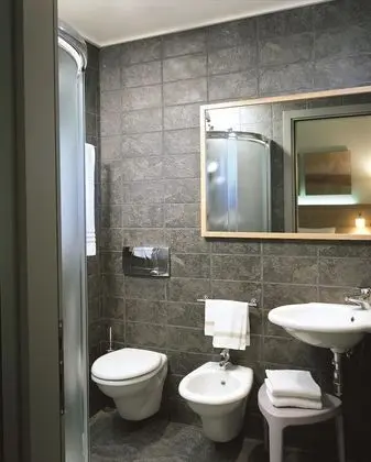 Classic Tek Büyük Yataklı Oda