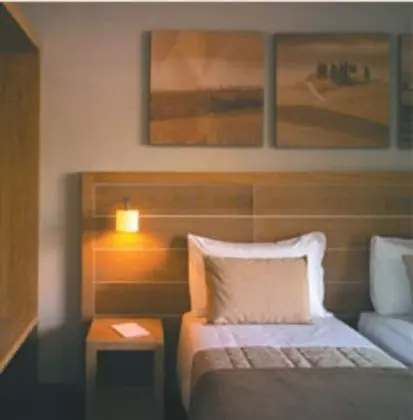 Classic Tek Büyük Yataklı Oda