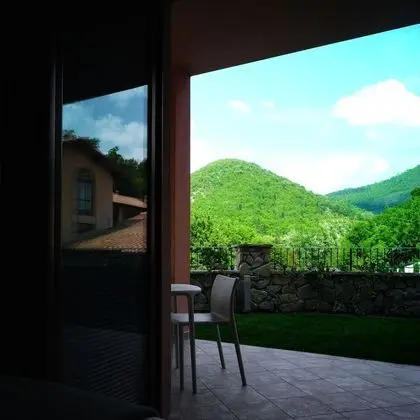 Classic Tek Büyük Yataklı Oda