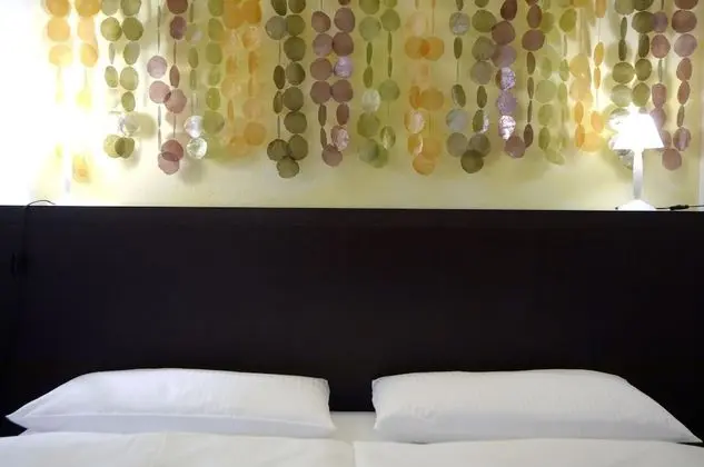 Tek Büyük Yataklı Oda, Dağ Manzaralı (Monte Baldo)