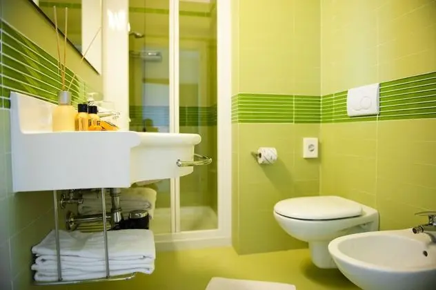 Tek Büyük Yataklı Oda, Göl Manzaralı