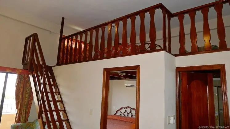 Family Büyük Yataklı Tek Kişilik Oda, 2 Yatak Odası, Havuz Manzaralı