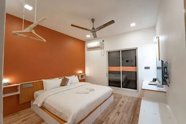 Deluxe Tek Büyük Yataklı Oda