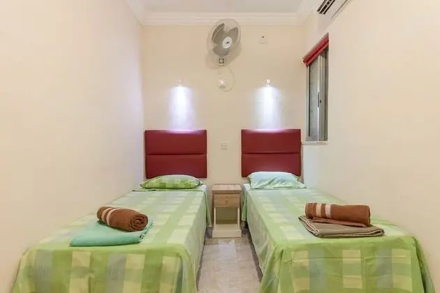 Family Apart Daire, Birden Çok Yatak (Merill Pool and Sea, charming  Apart)