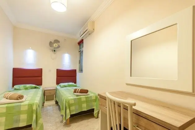 Family Apart Daire, Birden Çok Yatak (Merill Pool and Sea, charming  Apart)