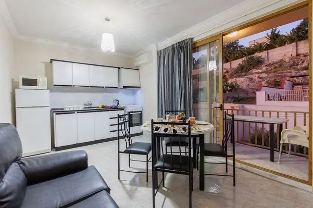 Family Apart Daire, Birden Çok Yatak (Merill Pool and Sea, charming Apart 5)