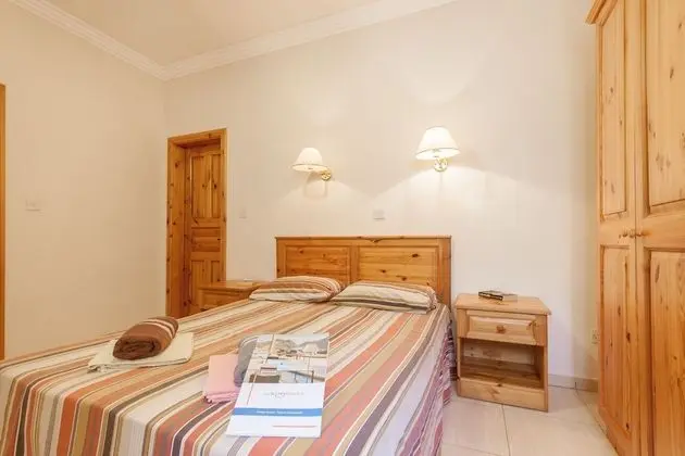 Family Çatı Katı Süiti (Penthouse), 1 Çift Kişilik Yatak (Merill Pool and Sea, Penthouse Apart)