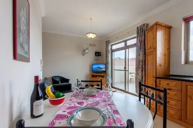 Family Çatı Katı Süiti (Penthouse), 1 Çift Kişilik Yatak (Merill Pool and Sea, Penthouse Apart)