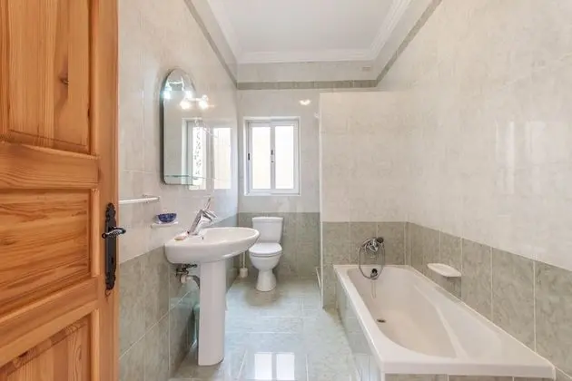 Family Çatı Katı Süiti (Penthouse), 1 Çift Kişilik Yatak (Merill Pool and Sea, Penthouse Apart)
