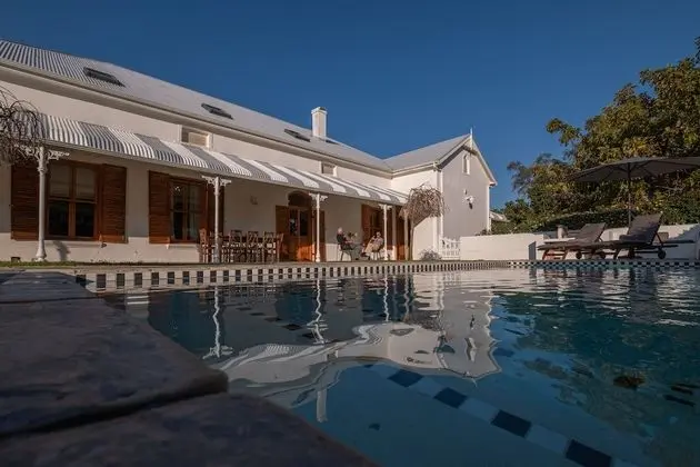 Luxury Tek Büyük Yataklı Oda