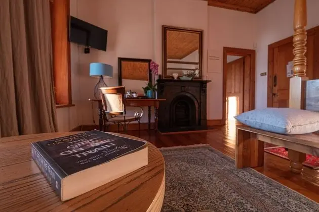 The Savannah Room