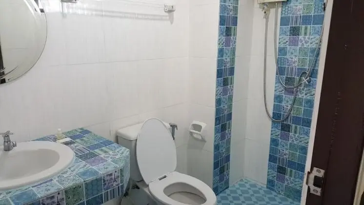 Üç Kişilik Oda