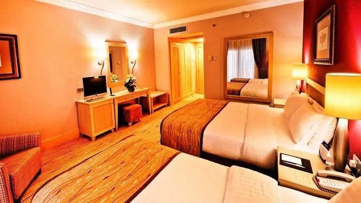 STANDARD SEA VIEW ROOM