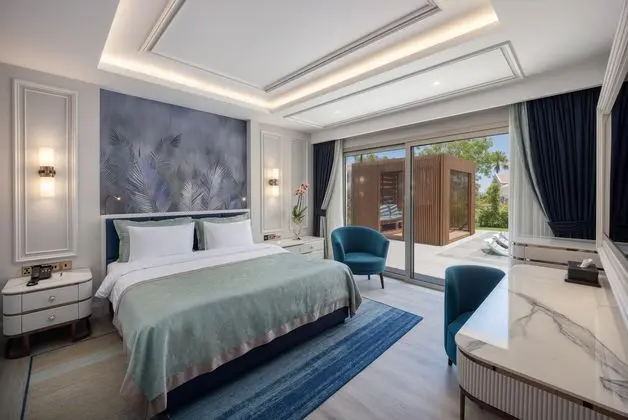 https://images.etstur.com/imgproxy/resize/2560x1440/files/images/hotelImages/etsrooms/150/Merit_Royal_Gardens_Hotel___Casino_20250730110923_3.jpg