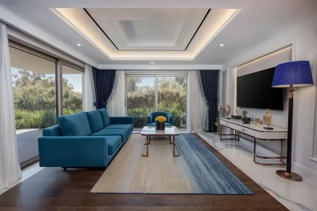 https://images.etstur.com/imgproxy/resize/2560x1440/files/images/hotelImages/etsrooms/150/Merit_Royal_Gardens_Hotel___Casino_20250730110925_9.jpg