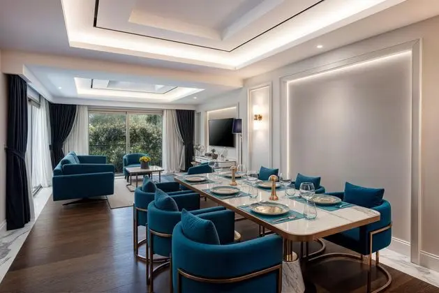 https://images.etstur.com/imgproxy/resize/2560x1440/files/images/hotelImages/etsrooms/150/Merit_Royal_Gardens_Hotel___Casino_20250730110926_10.jpg