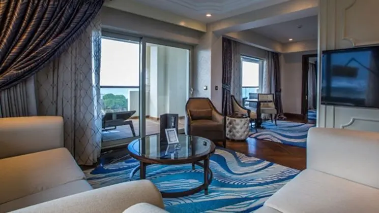 Premium King Suite Oda (2 Oda+1 Salon)
