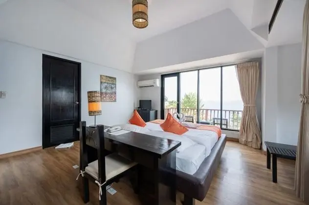Deluxe Room Pool and Seaview