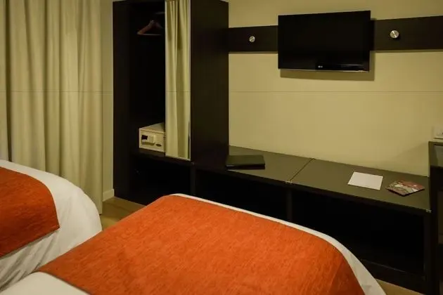 Standard Üç Kişilik Oda, 3 Tek Kişilik Yatak