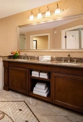Estate Suite