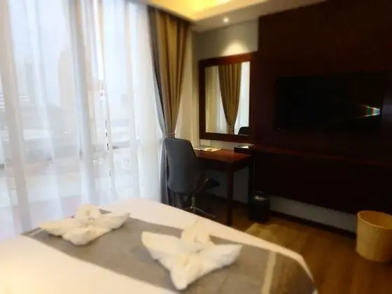 Deluxe Üç Kişilik Oda, Şehir Manzaralı