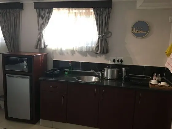 Comfort Oda, 1 Yatak Odası (King Room with Kitchenette)