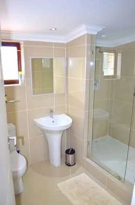 Comfort Oda, 1 Yatak Odası (King Room with Kitchenette)