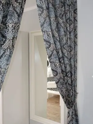 Apart Daire, 1 En Büyük (King) Boy Yatak ve Çekyat, Sigara İçilmez (Apartment 2)