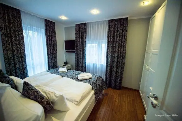 Dubleks, Birden Çok Yatak, Sigara İçilmez (Apartment 3)
