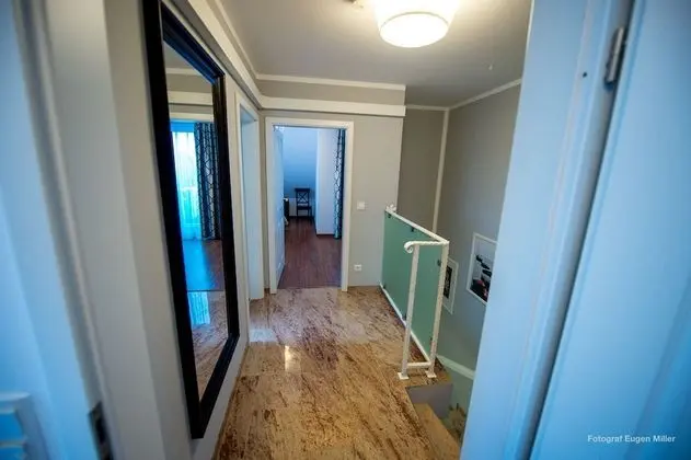 Dubleks, Birden Çok Yatak, Sigara İçilmez (Apartment 3)