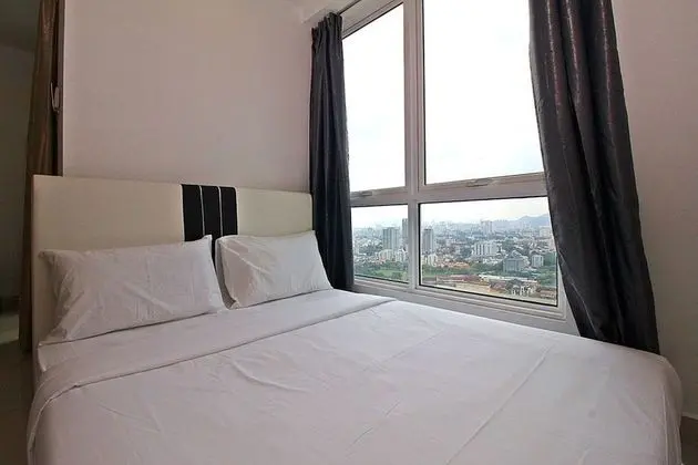 Oda (Studio Suites (P))