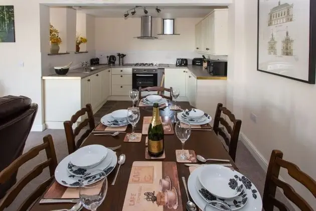 Standard Kır Evi, 3 Yatak Odası (Merlin Barn)