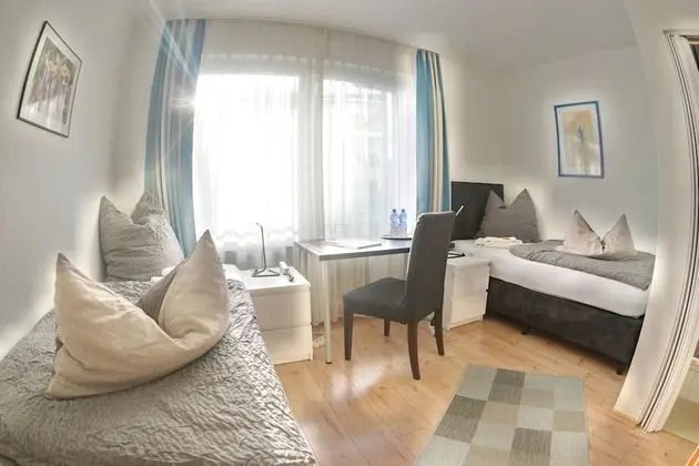 Standard İki Ayrı Yataklı Oda, Özel Banyo (Zweibettzimmer Standard)