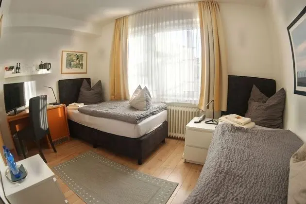 Standard İki Ayrı Yataklı Oda, Özel Banyo (Zweibettzimmer Standard)