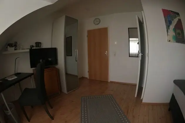 Standard Tek Kişilik Oda, Özel Banyo (Einzelzimmer Standard)