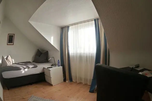 Standard Tek Kişilik Oda, Özel Banyo (Einzelzimmer Standard)