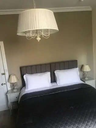 Tek Büyük Yataklı Oda, 1 Çift Kişilik Yatak (Bramble Room)
