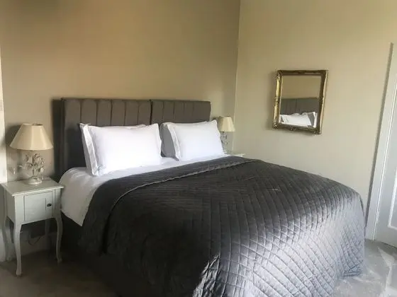 Tek Büyük Yataklı Oda, 1 Çift Kişilik Yatak (Bramble Room)