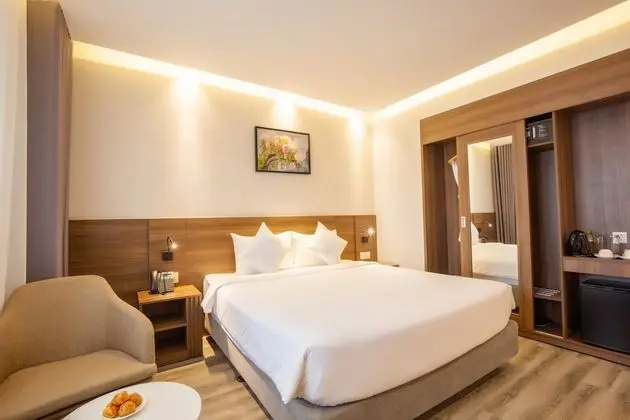 Deluxe Tek Büyük Yataklı Oda