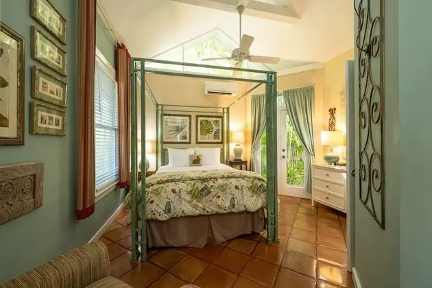 Garden Room - Adult Exclusive