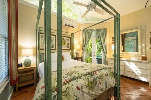 Garden Room - Adult Exclusive