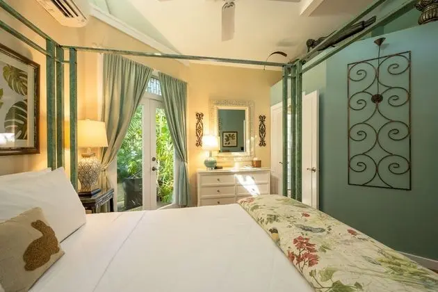 Garden Room - Adult Exclusive
