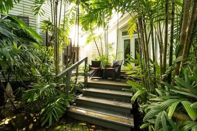 Garden Room - Adult Exclusive