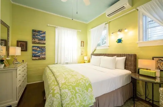 Key Lime Room - Adult Exclusive