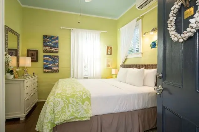 Key Lime Room - Adult Exclusive