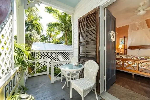 Papaya Room - Adult Exclusive