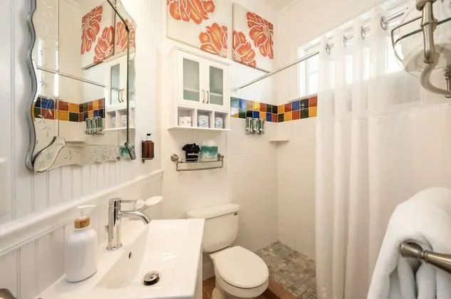 Papaya Room - Adult Exclusive