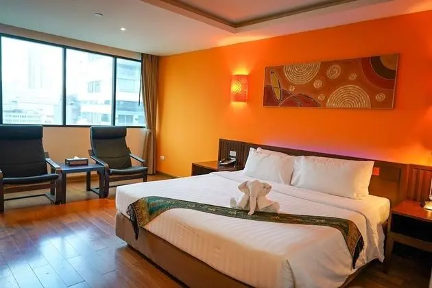 Deluxe King Room